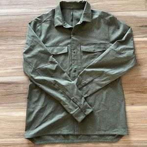 Lululemon Men’s Button-up